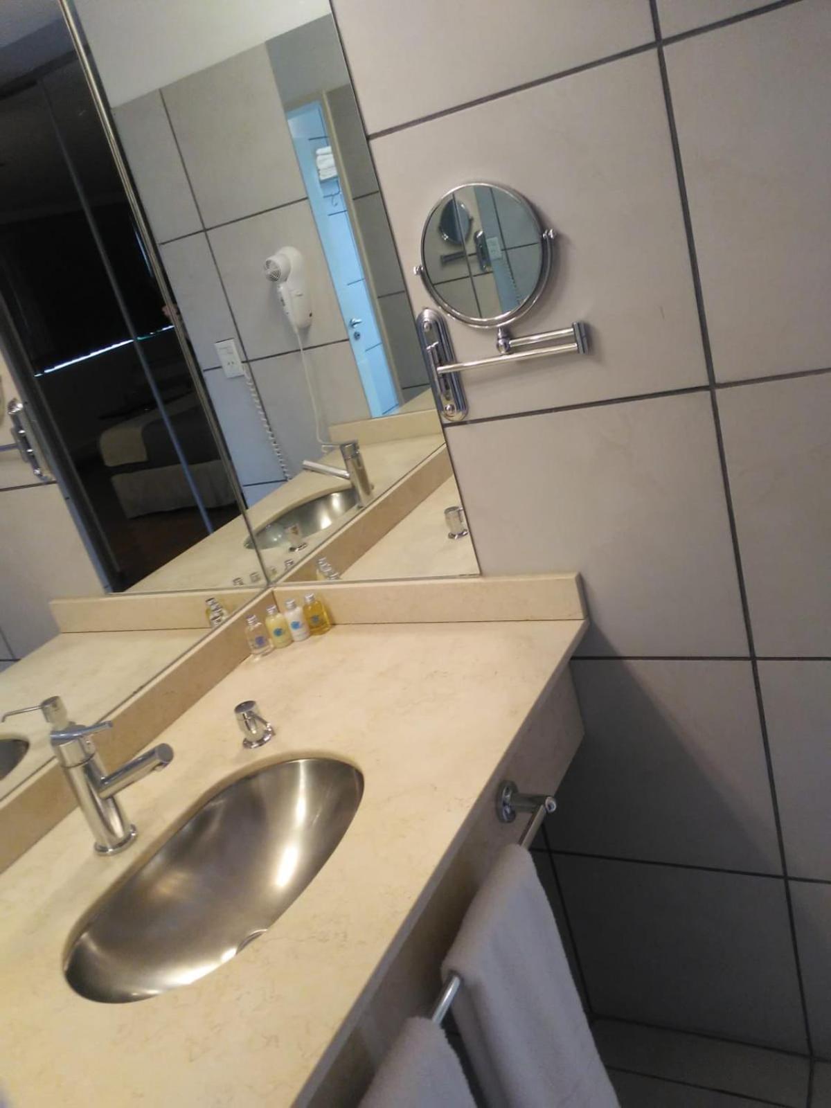 Global Hotel Сентенарио Экстерьер фото