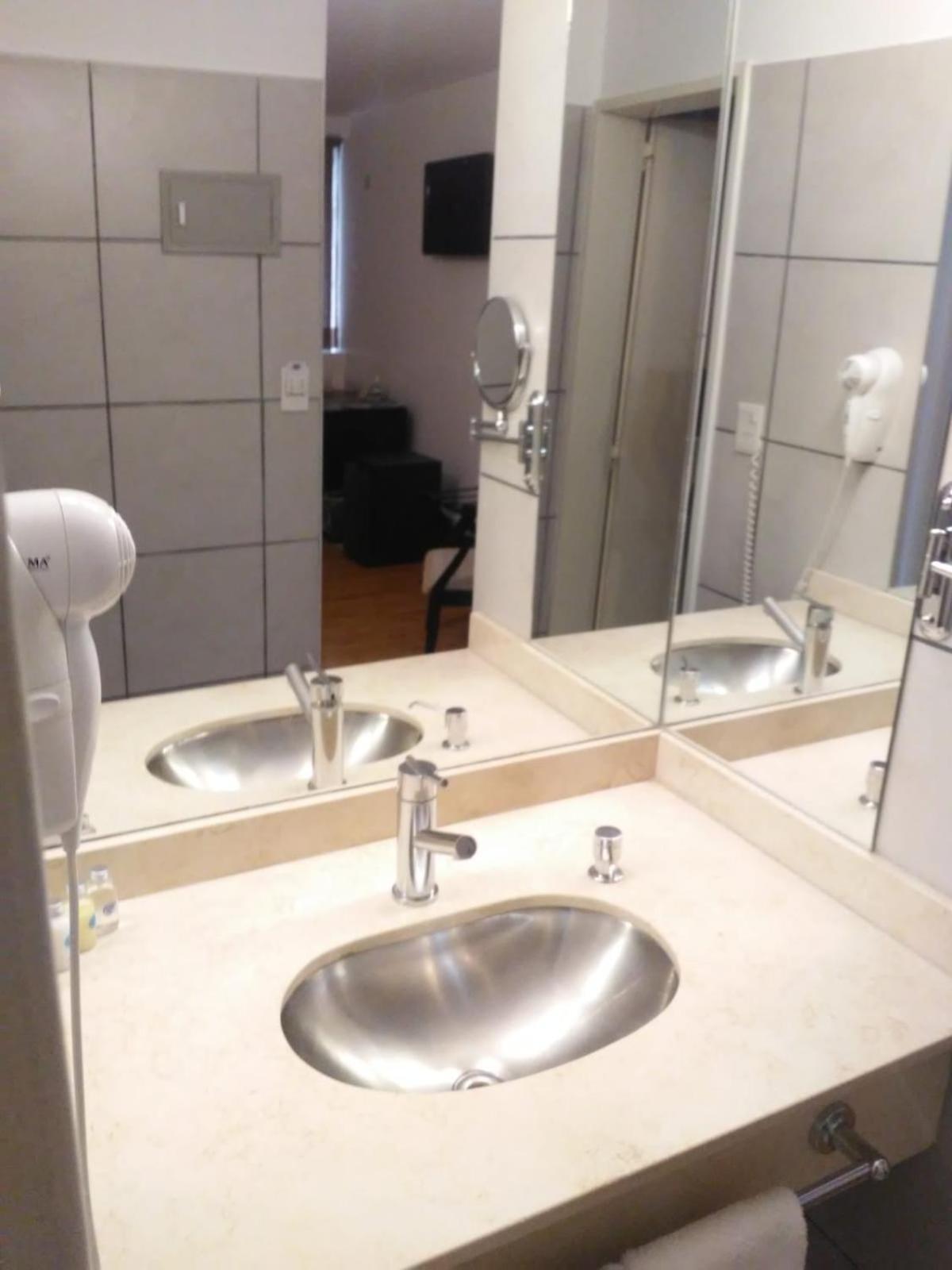 Global Hotel Сентенарио Экстерьер фото